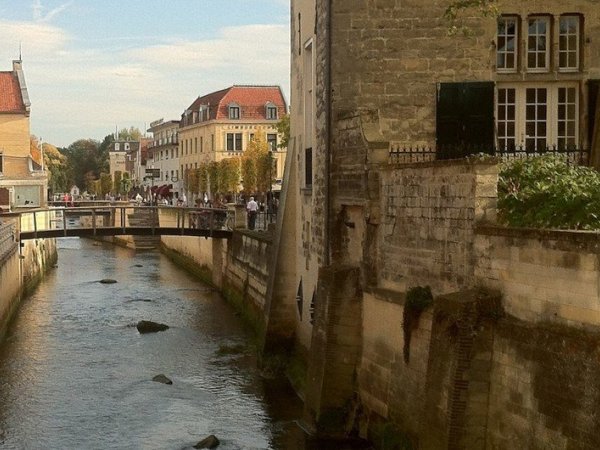 De Geul door centrum Valkenburg aan de Geul