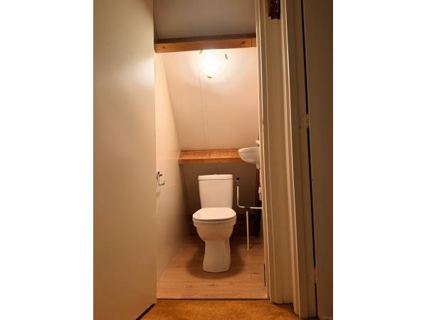 Boshuis Eersel toilet 1e verdieping